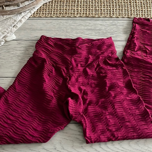 Booty by Brabants Pants - Booty by brabants | magenta leggings